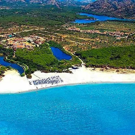 Cala Ginepro Hotel
